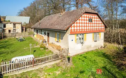 Prodej domu 77 m² s pozemkem 2 330 m², Choltice - Ledec, okres Pardubice