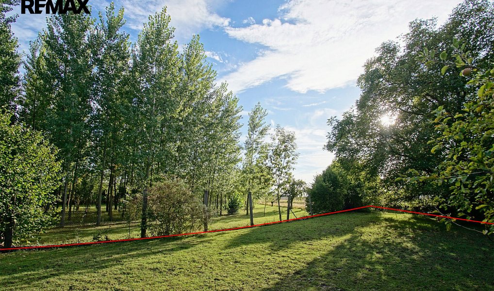 Prodej stavebního pozemku 1 333 m², Středokluky – náhled fotky 3