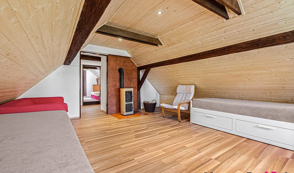 Prodej chaty/chalupy 154 m² s pozemkem 355 m², Lhota pod Radčem – náhled fotky 13