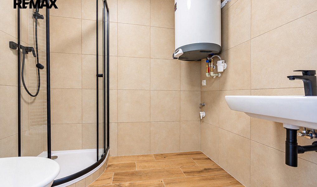 Prodej bytu 2+kk 48 m², Praha – náhled fotky 9