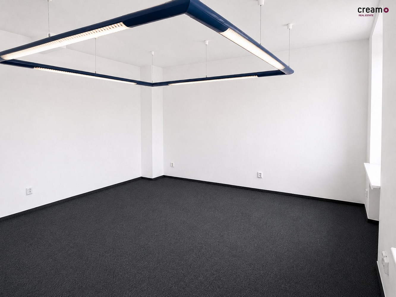 Pronájem kanceláře 21 m² – fotografie 2