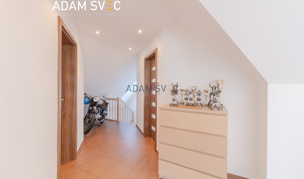 Prodej domu 158 m² s pozemkem 310 m², Velký Týnec – náhled fotky 14