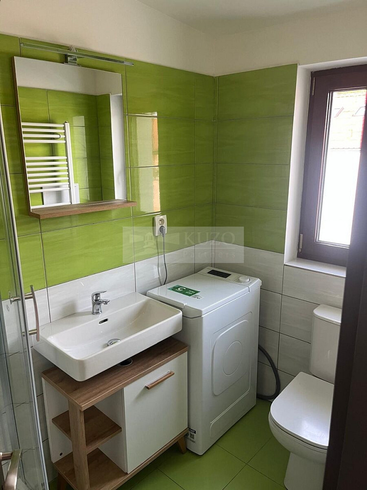Pronájem bytu 2+kk 30 m² – fotografie 5