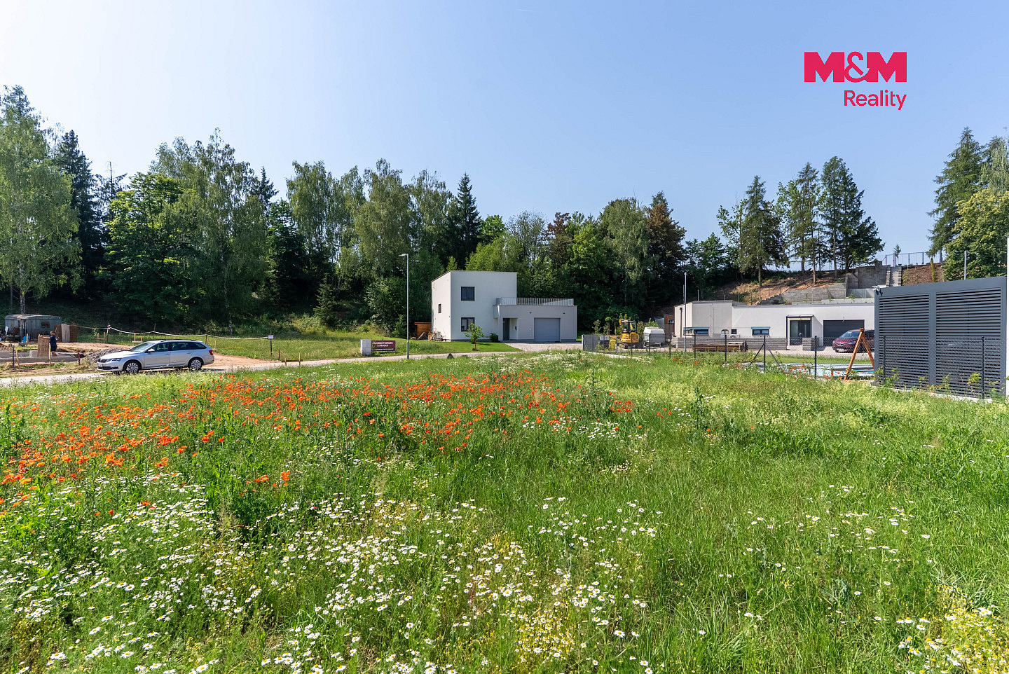 Prodej stavebního pozemku 943 m² – další