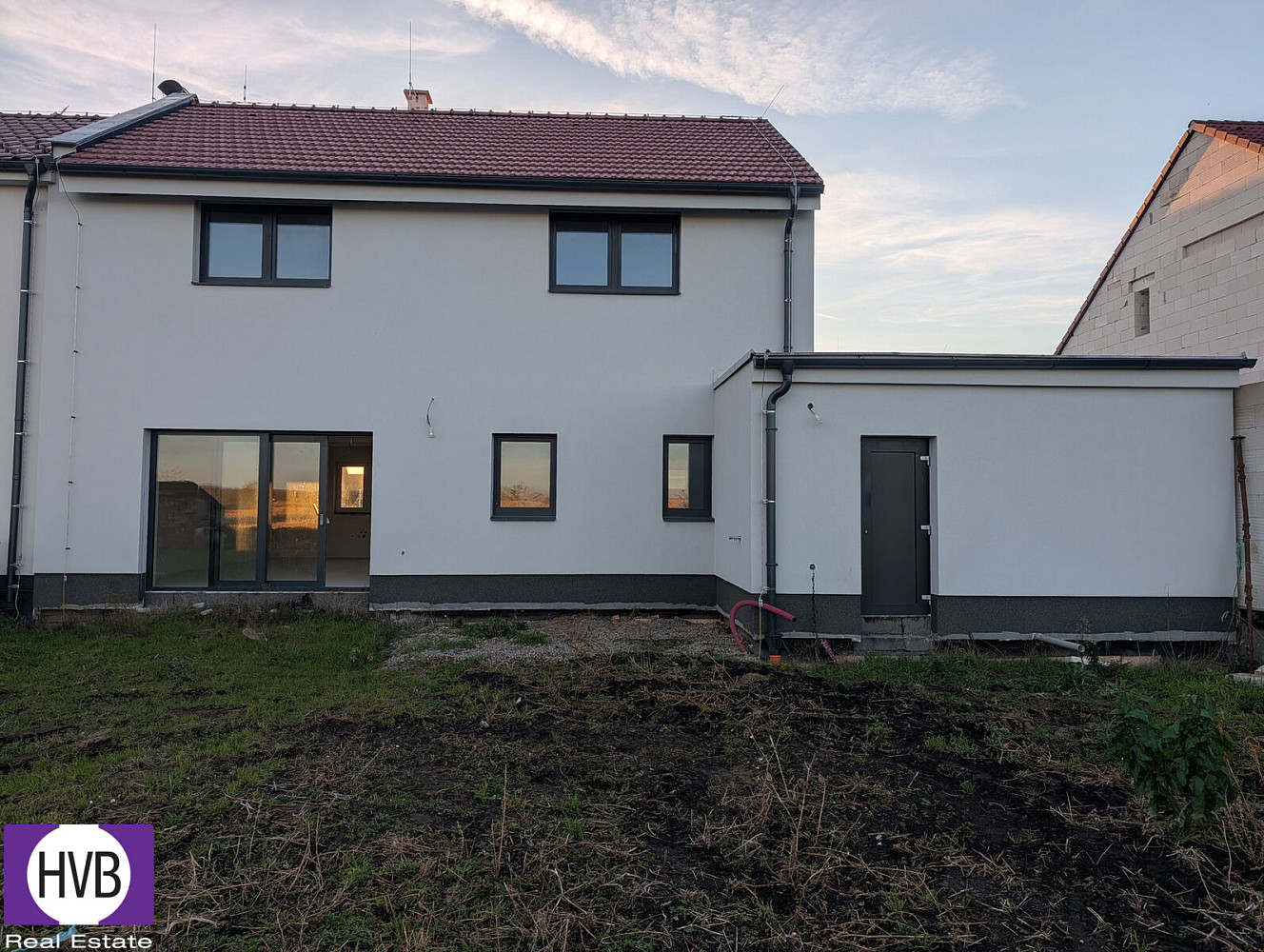 Prodej domu 171 m² s pozemkem 734 m² – fotografie 5