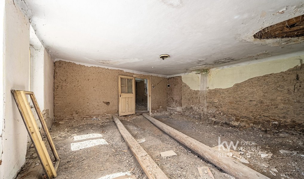 Prodej ubytovacího objektu 105 m², Chrášťany – náhled fotky 21