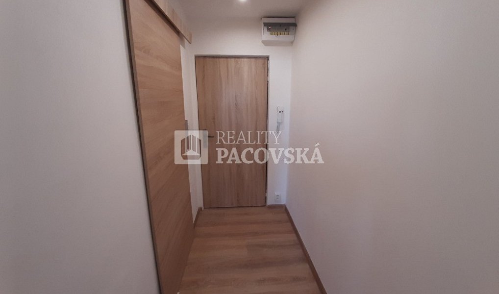 Pronájem bytu 1+kk 21 m², Ústí nad Labem – náhled fotky 12