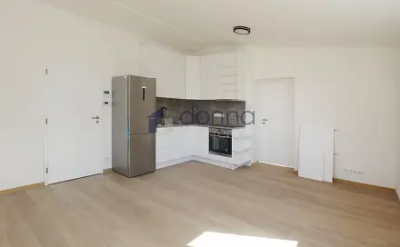 Pronájem bytu 2+kk 45 m², K lipám, Praha 9 - Střížkov