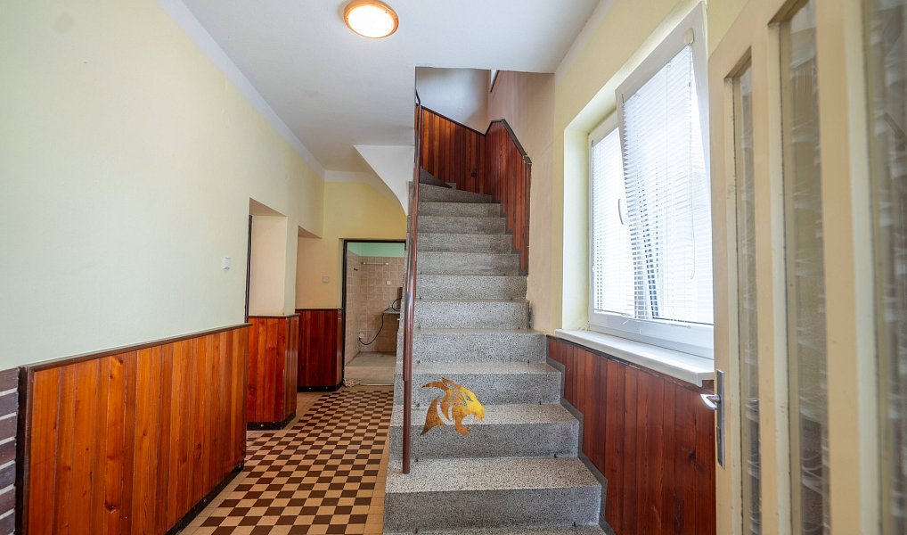 Prodej domu 170 m² s pozemkem 824 m², Sušice – náhled fotky 20