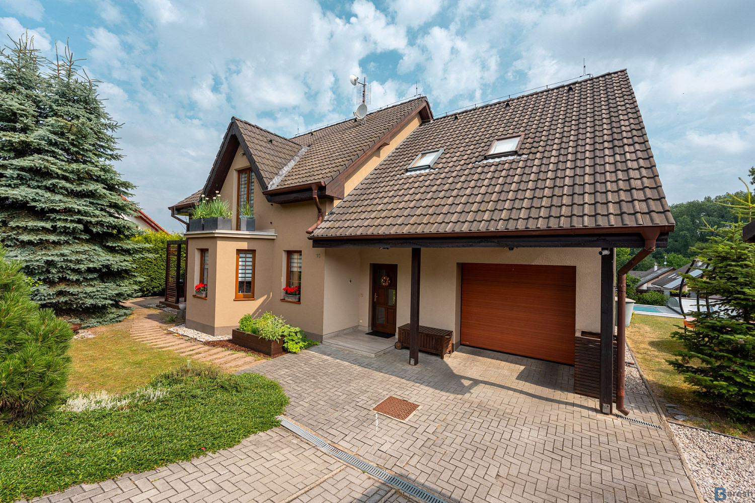 Prodej domu 201 m² s pozemkem 1 011 m² — photo 4