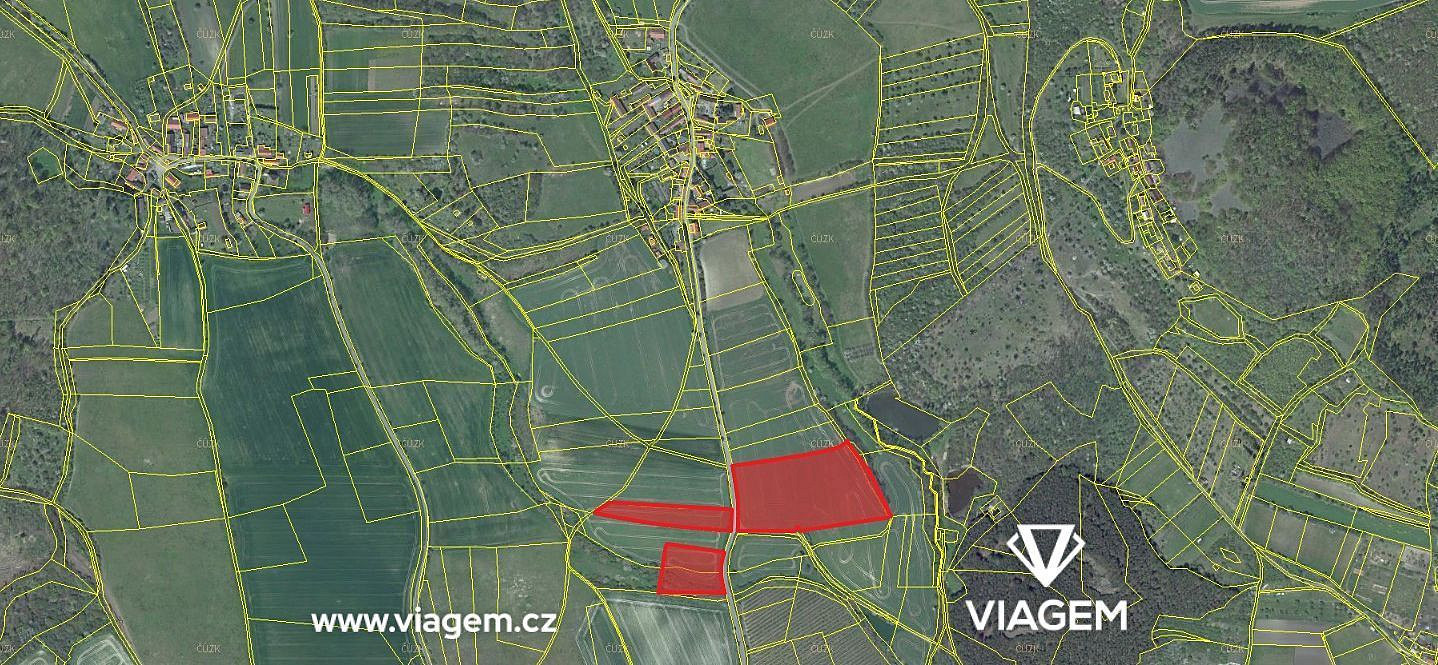 Prodej pole 3 746 m²