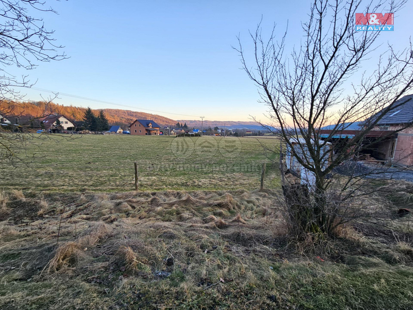 Prodej pole 2 113 m² — photo 2