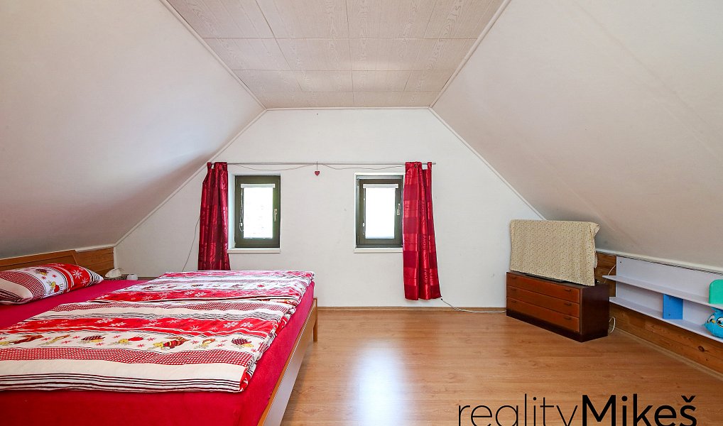 Prodej chaty/chalupy 88 m² s pozemkem 492 m², Stvolínky – náhled fotky 27