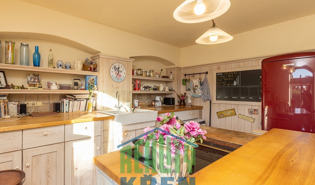 Prodej domu 212 m² s pozemkem 383 m², Praha – náhled fotky 14