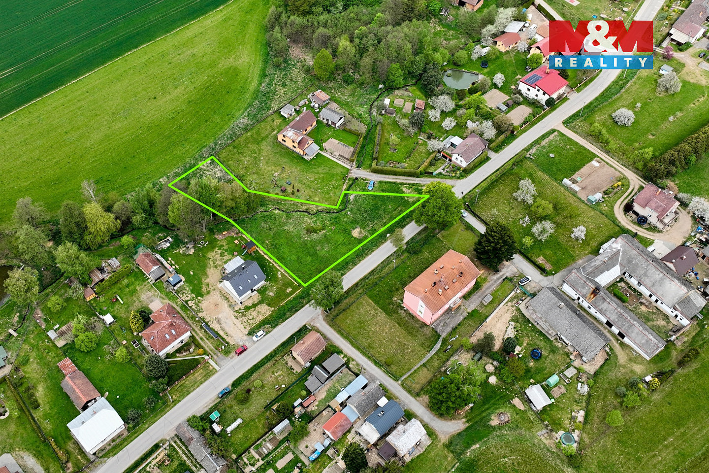 Prodej stavebního pozemku 2 109 m² – fotografie 4