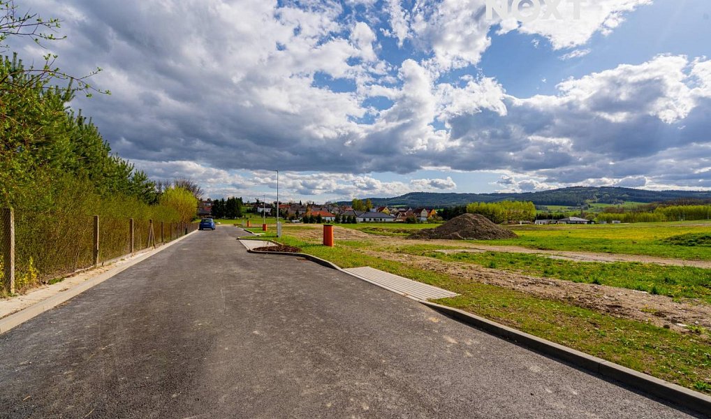 Prodej stavebního pozemku 927 m², Lipí – náhled fotky 6