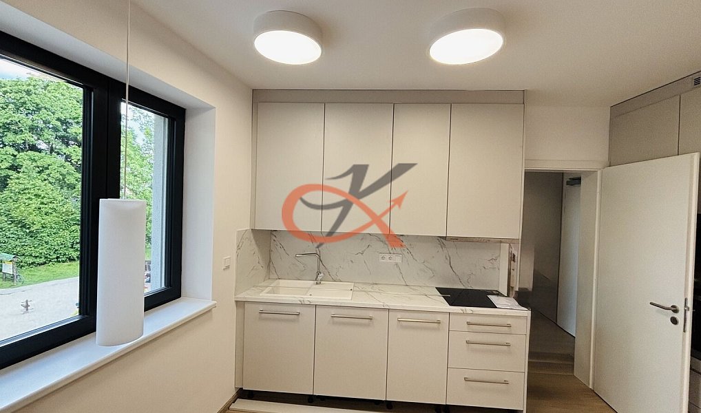 Pronájem bytu 1+kk 33 m², Rožnov pod Radhoštěm – náhled fotky 3