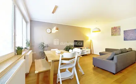 Pronájem bytu 3+1 71 m², Dykova, Mělník