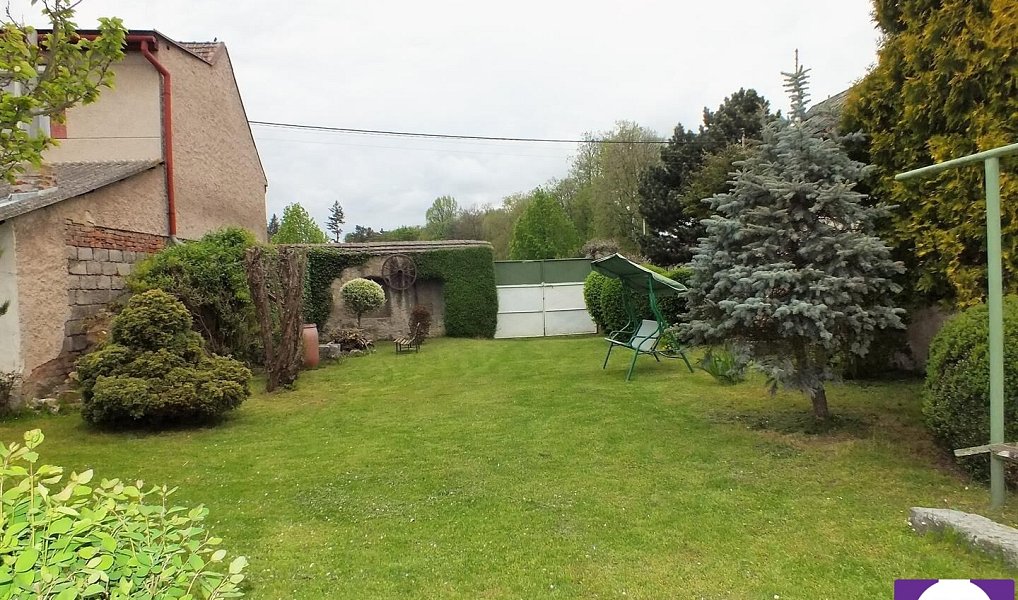 Prodej domu 422 m² s pozemkem 2 370 m², Zalužany – náhled fotky 6