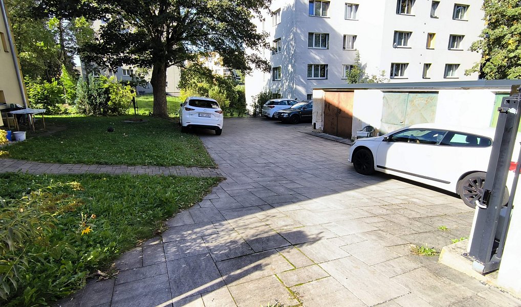 Pronájem bytu 2+kk 45 m², Liberec – náhled fotky 7