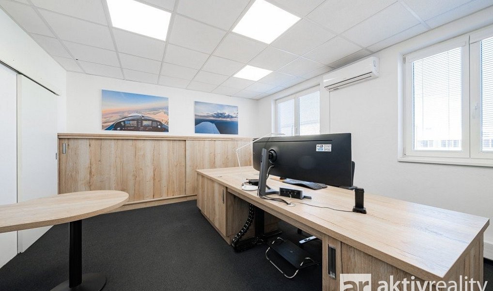 Pronájem kanceláře 240 m², Neratovice – náhled fotky 6