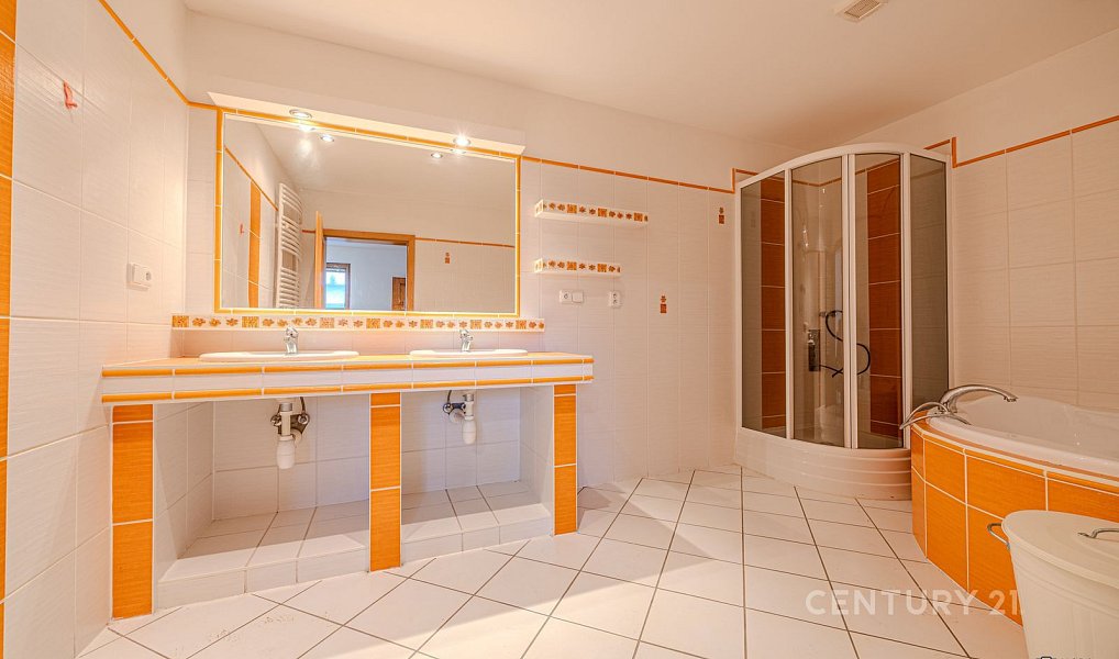 Prodej skladovacích prostor 650 m², Bílovec – náhled fotky 9