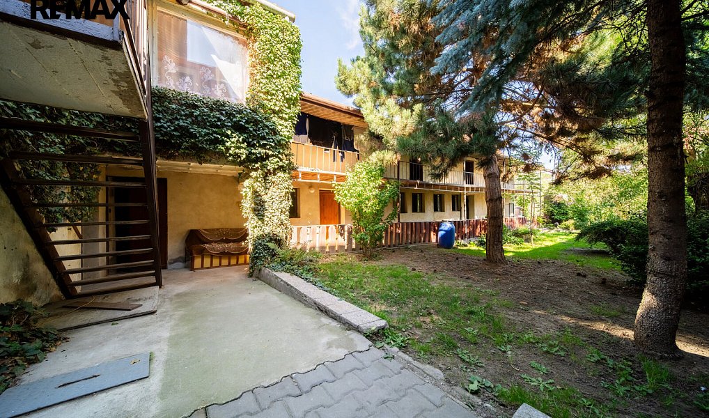 Prodej domu 280 m² s pozemkem 1 208 m², Vémyslice – náhled fotky 15