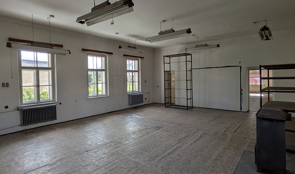 Prodej výrobních prostor 1 100 m², Králíky – náhled fotky 29