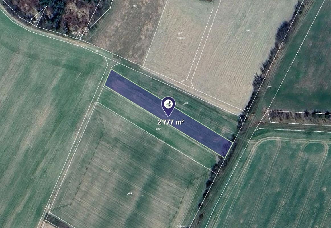 Prodej pole 2 777 m²