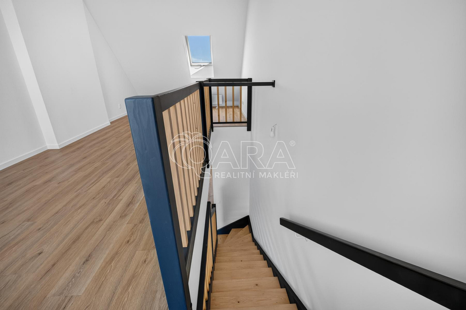 Prodej bytu 3+kk 74 m² — photo 2