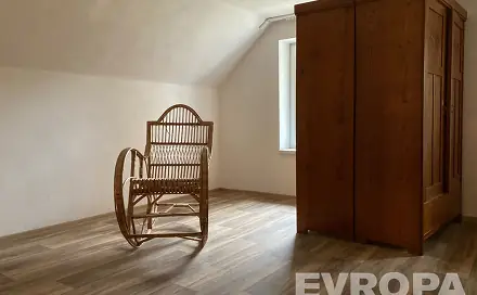 Pronájem domu 280 m² s pozemkem 877 m², Heřmanov, okres Žďár nad Sázavou