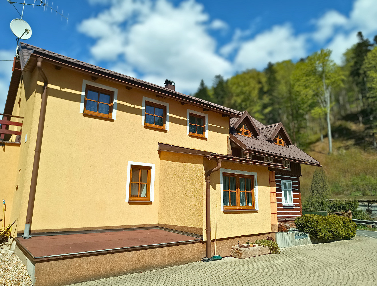 Prodej domu 220 m² s pozemkem 534 m² — photo 3