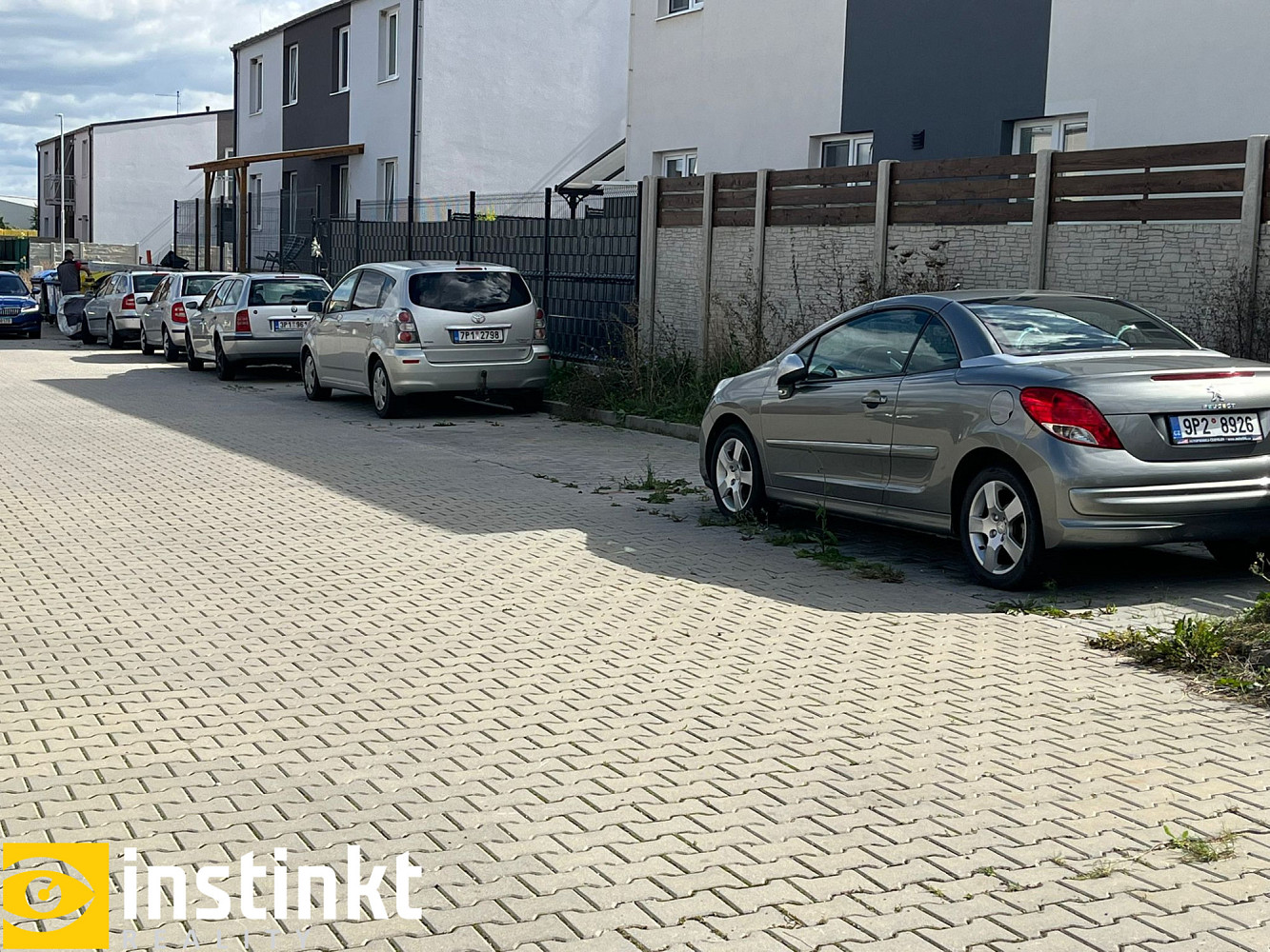Parkovací stání (12m2), Vochov, Plzeň - sever – fotografie 2