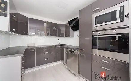 Prodej bytu 3+1 74 m², Trhanovské náměstí, Praha 10 - Hostivař