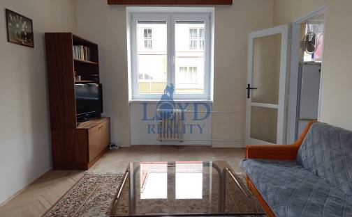 Prodej bytu 2+1 43 m², Jateční, Karlovy Vary