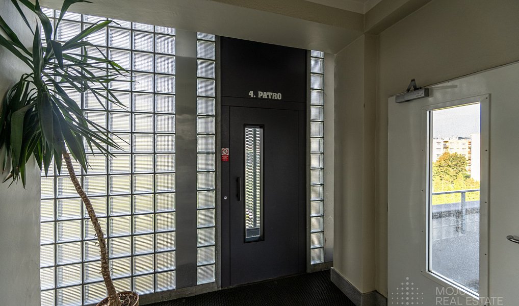 Pronájem bytu 2+1 47 m², Praha – náhled fotky 13