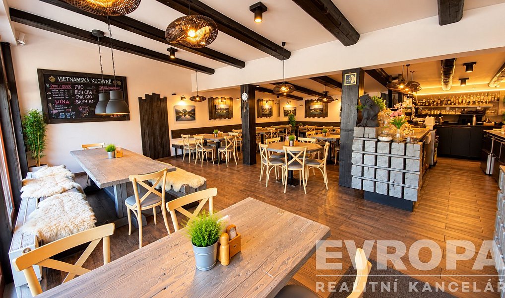 Prodej restaurace 528 m², Harrachov – náhled fotky 9