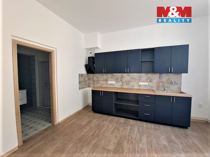 Pronájem bytu 2+1 67 m² — photo 3