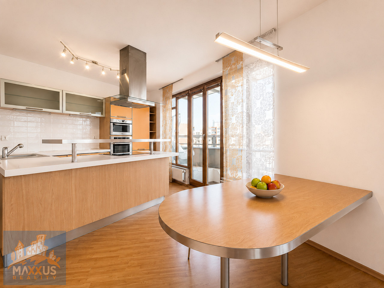 Pronájem bytu 3+kk 102 m² – fotografie 4