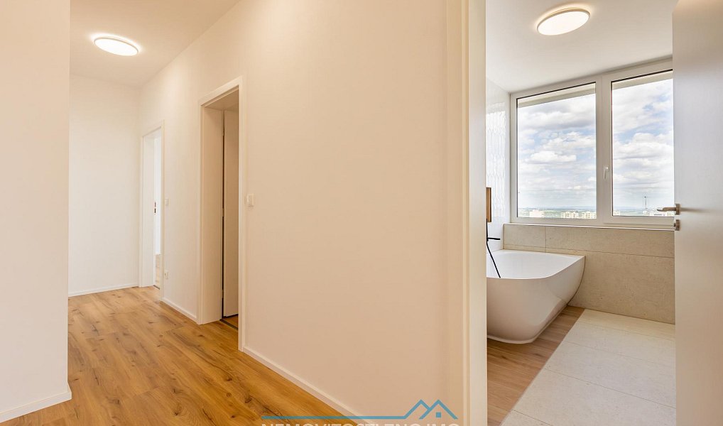 Prodej bytu atypického 235 m², Znojmo – náhled fotky 21