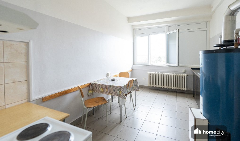 Prodej ubytovacího objektu 1 660 m², Hradec Králové – náhled fotky 29