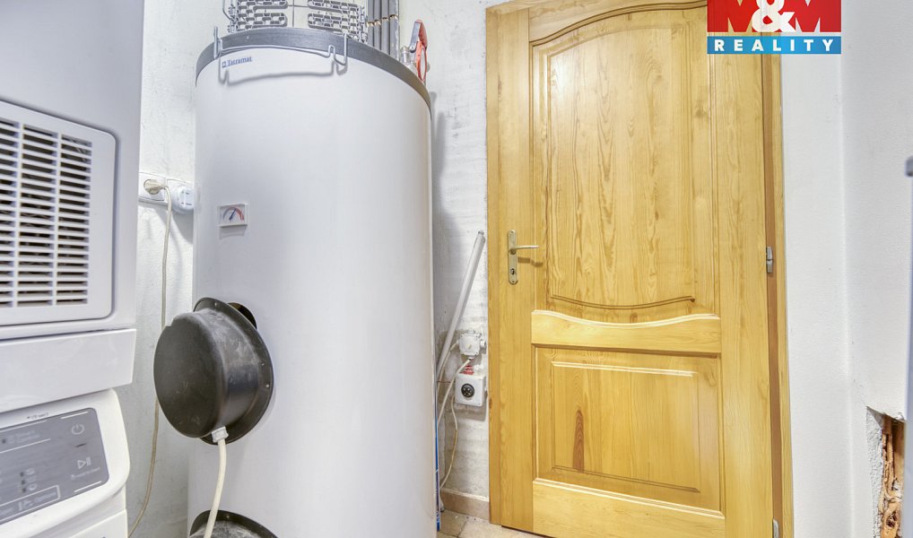 Prodej domu 157 m² s pozemkem 1 029 m², Dolany – náhled fotky 14