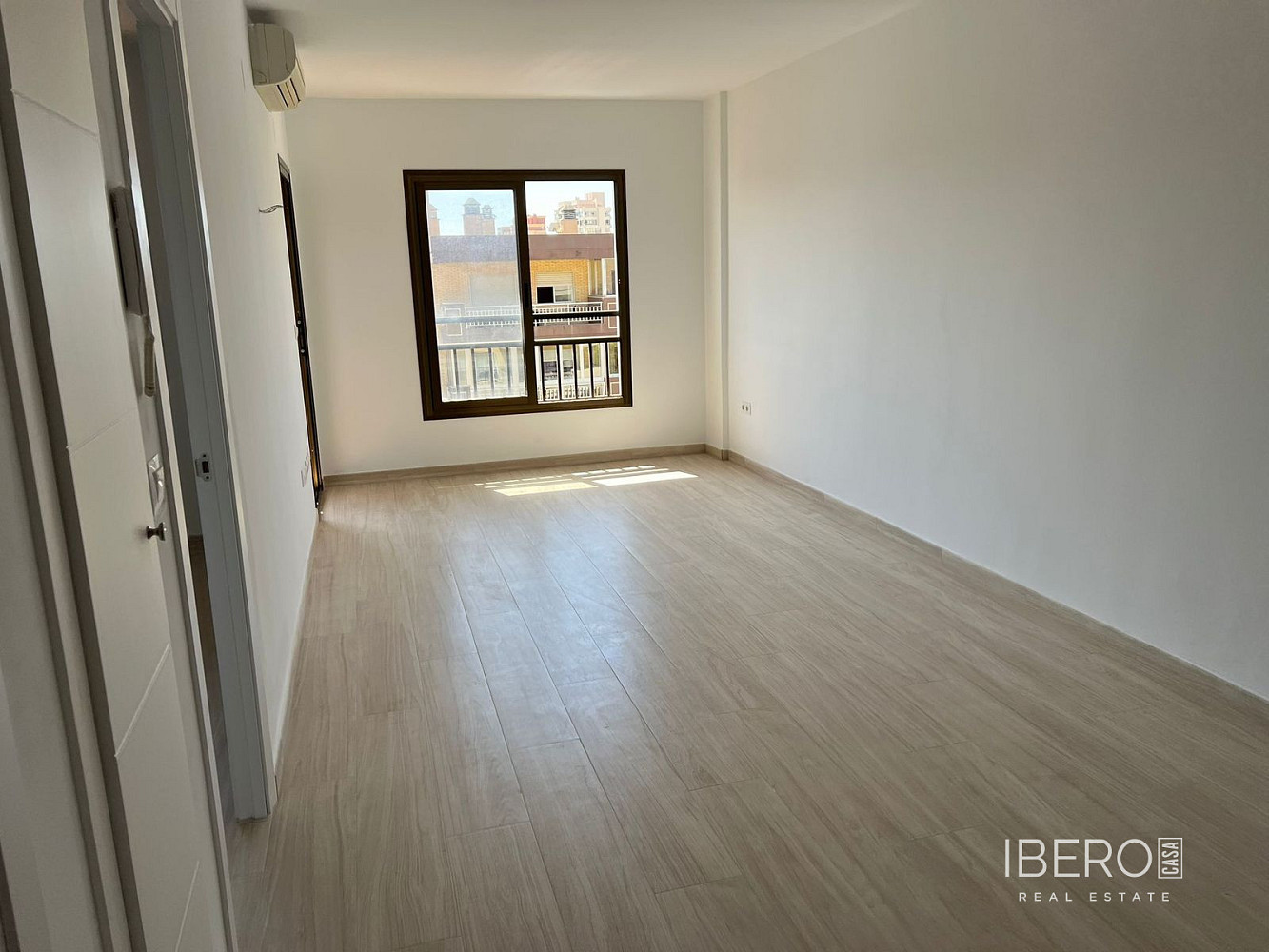 Prodej bytu 2+kk 48 m² – pohled 6