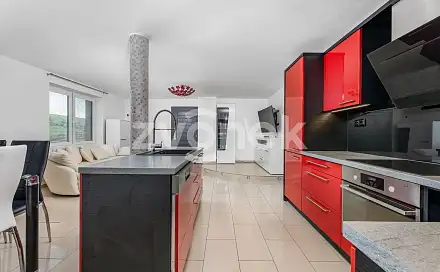 Prodej domu 258 m² s pozemkem 1 107 m², Všemina, okres Zlín