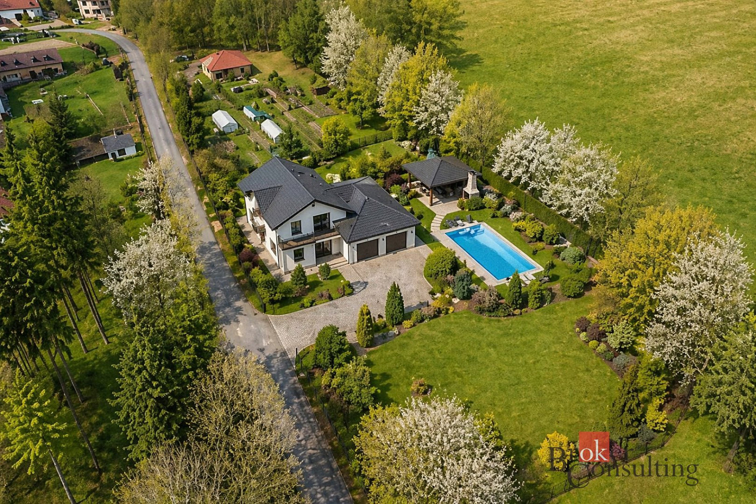 Prodej stavebního pozemku 3 662 m² – fotografie 2