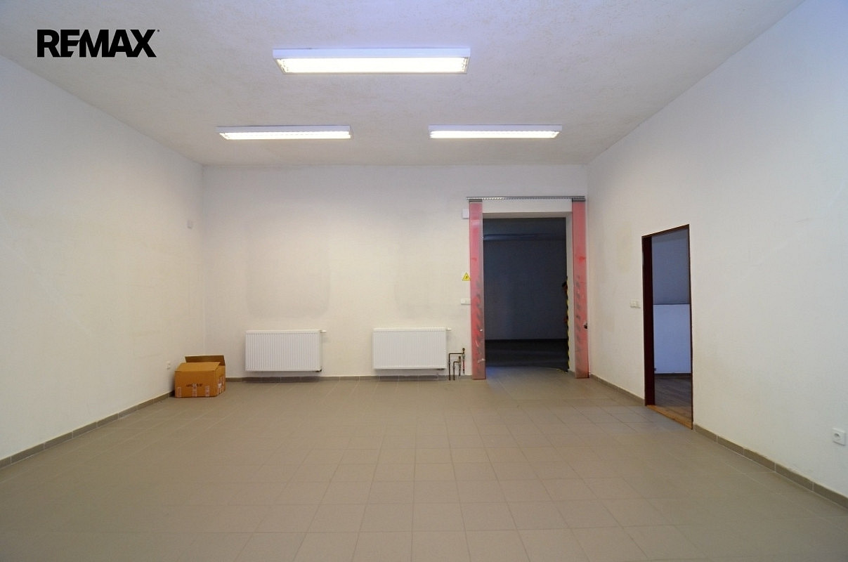 Pronájem obchodních prostor 238 m² — photo 5