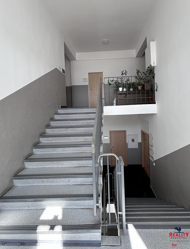 Pronájem kanceláře 21 m² – fotografie 5
