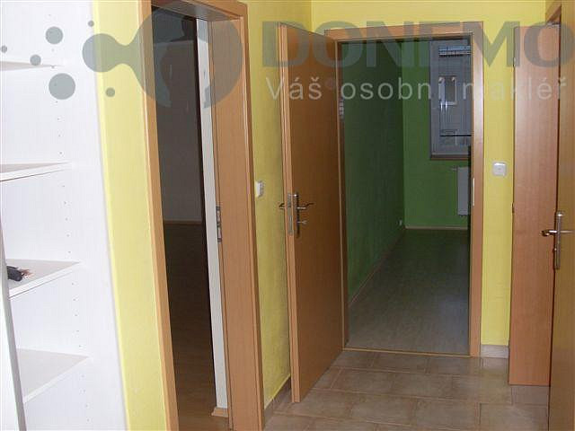 Pronájem bytu 2+kk 57 m² – pohled 4