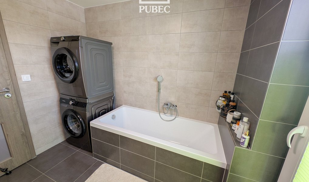 Prodej bytu 4+kk 96 m², Holýšov – náhled fotky 20