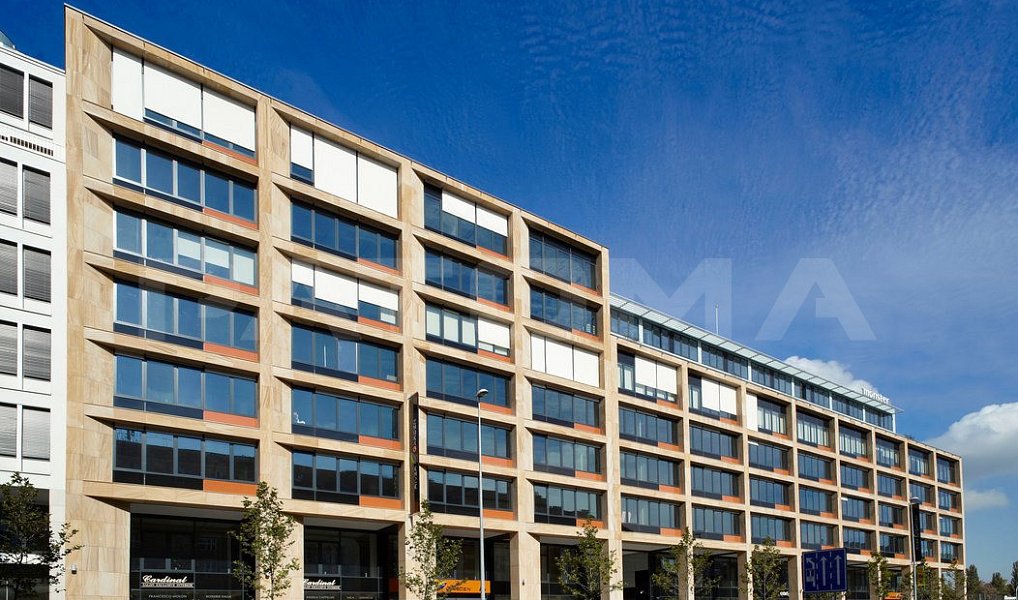 Pronájem kanceláře 1 105 m², Praha – náhled fotky 8